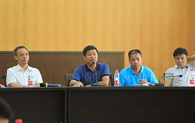 虹潤(rùn)公司董事長(zhǎng)林善平應(yīng)邀在南平市第二期非公經(jīng)濟(jì)年輕一代培訓(xùn)班 上發(fā)表科技創(chuàng)新主題講座 2016年